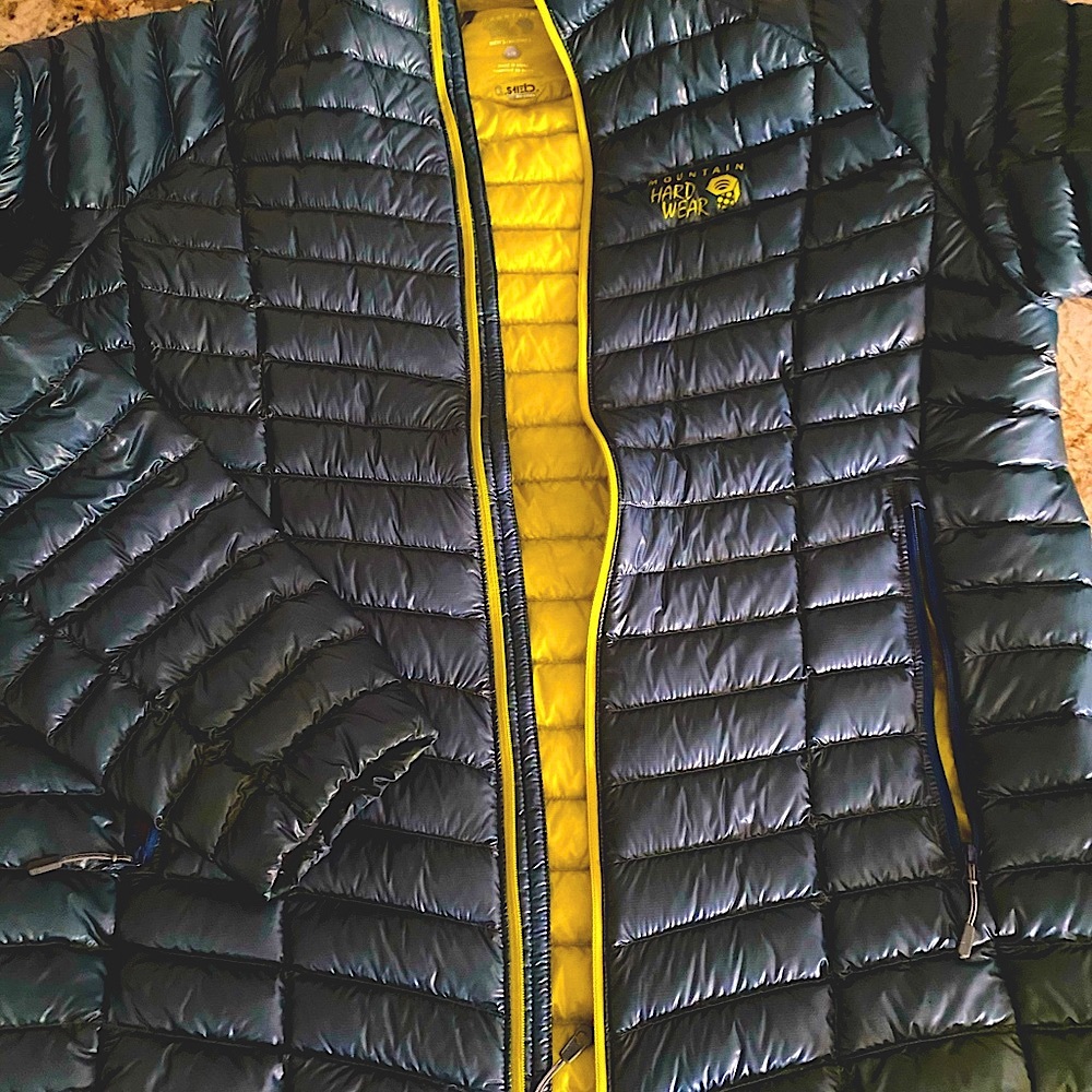 Men’s outdoor puffer jacket